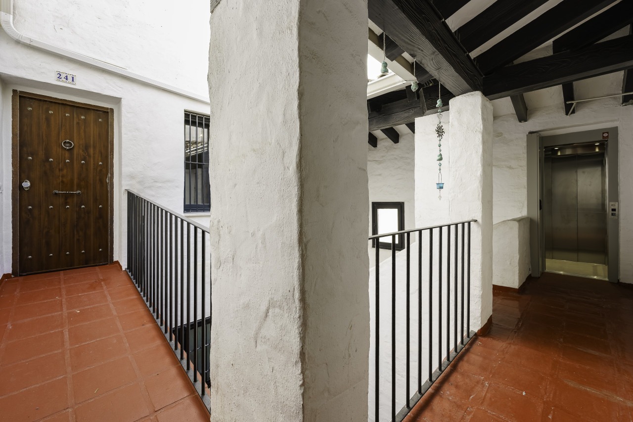 Puerto Banus Marbella Front Line