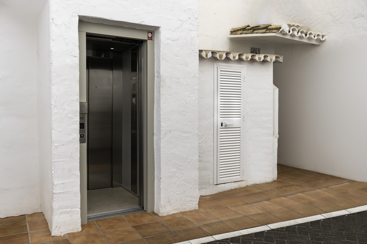 Puerto Banus Marbella Front Line