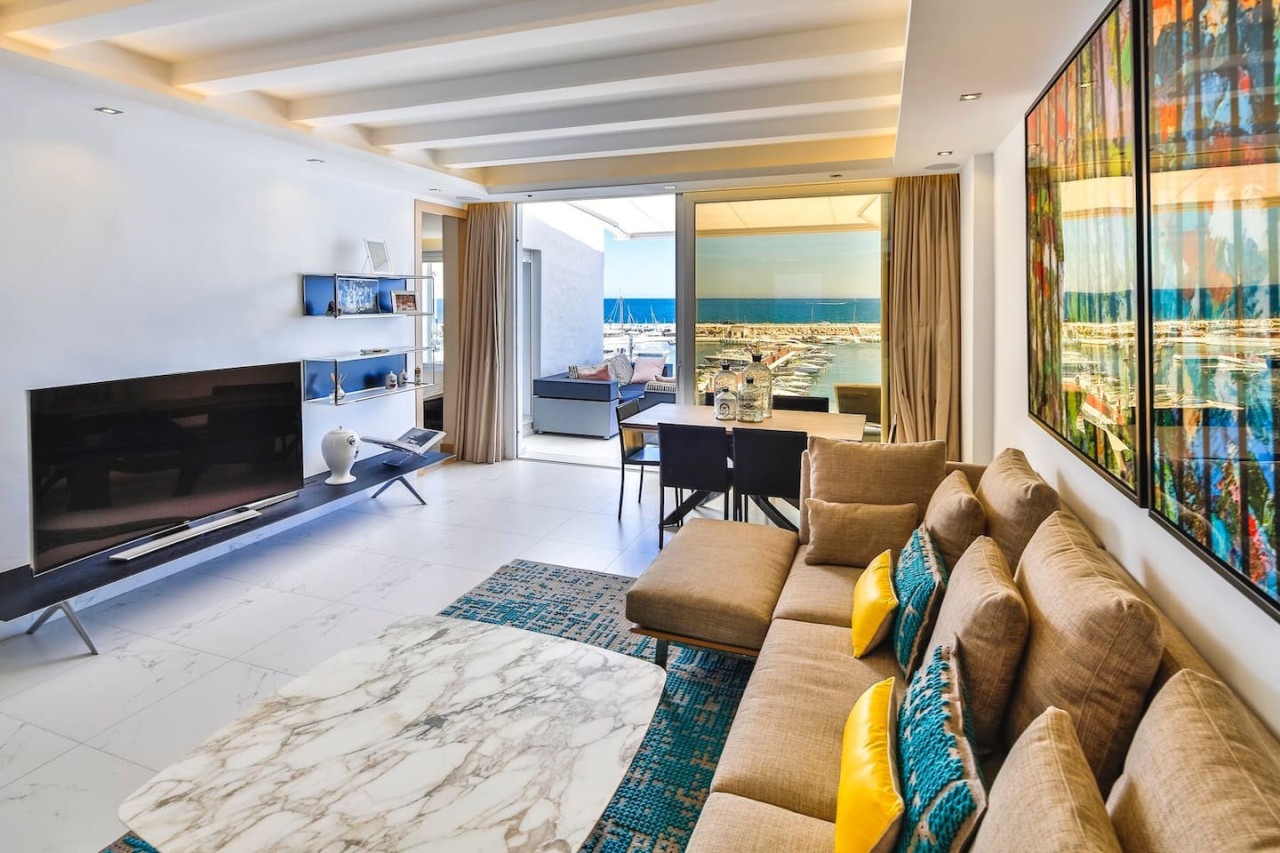 *Luxury Selection* Puerto Banus Front Line