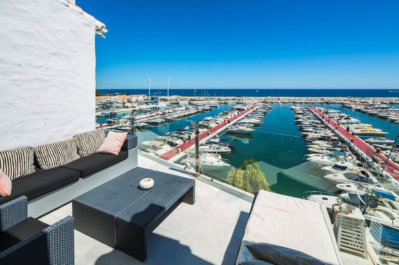 *Luxury Selection* Puerto Banus Front Line