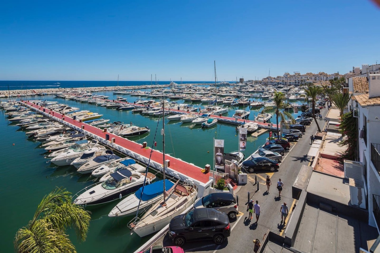 *Luxury Selection* Puerto Banus Front Line