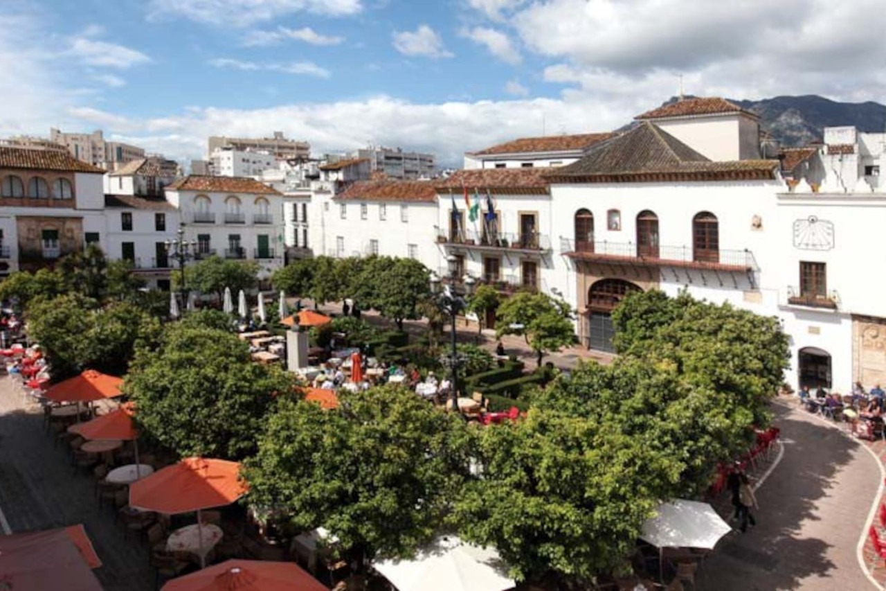 *Luxury Selection* Puerto Banus Front Line