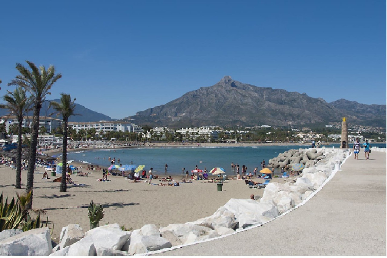*Luxury Selection* Puerto Banus Front Line