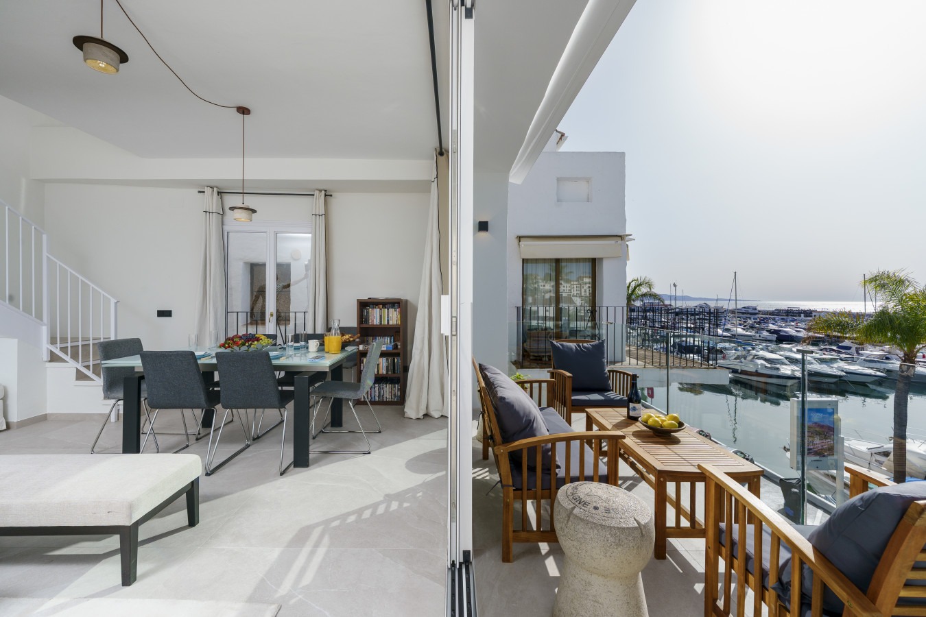 *Fully Renovated* Puerto Banus Marbella Front Line Penthouse