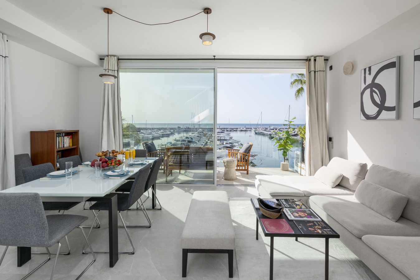 *Fully Renovated* Puerto Banus Marbella Front Line Penthouse