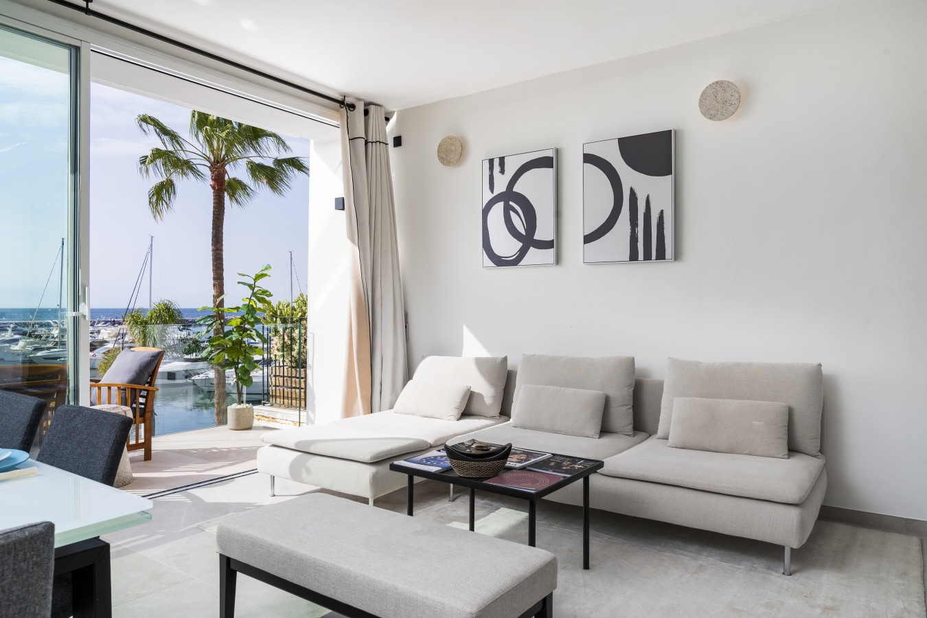 *Fully Renovated* Puerto Banus Marbella Front Line Penthouse