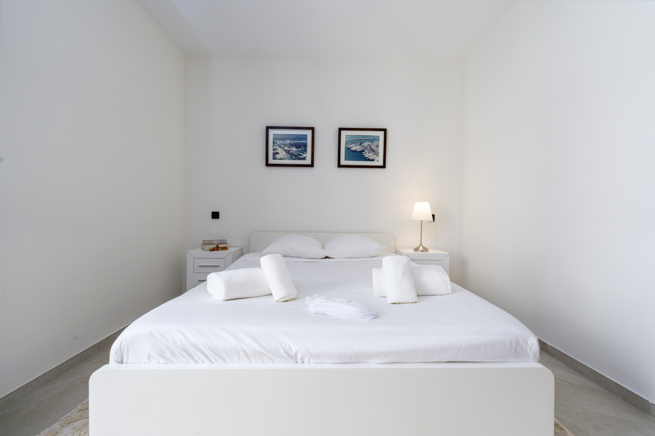 *Fully Renovated* Puerto Banus Marbella Front Line Penthouse