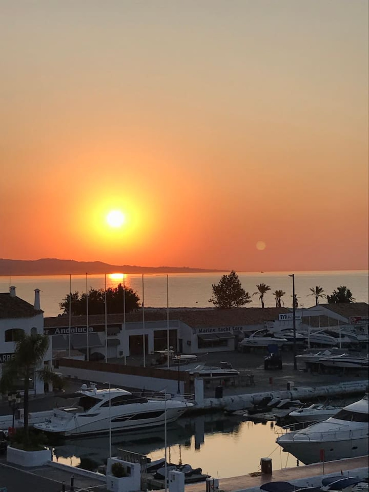 Puerto Banus Marbella Front Line 270 meters