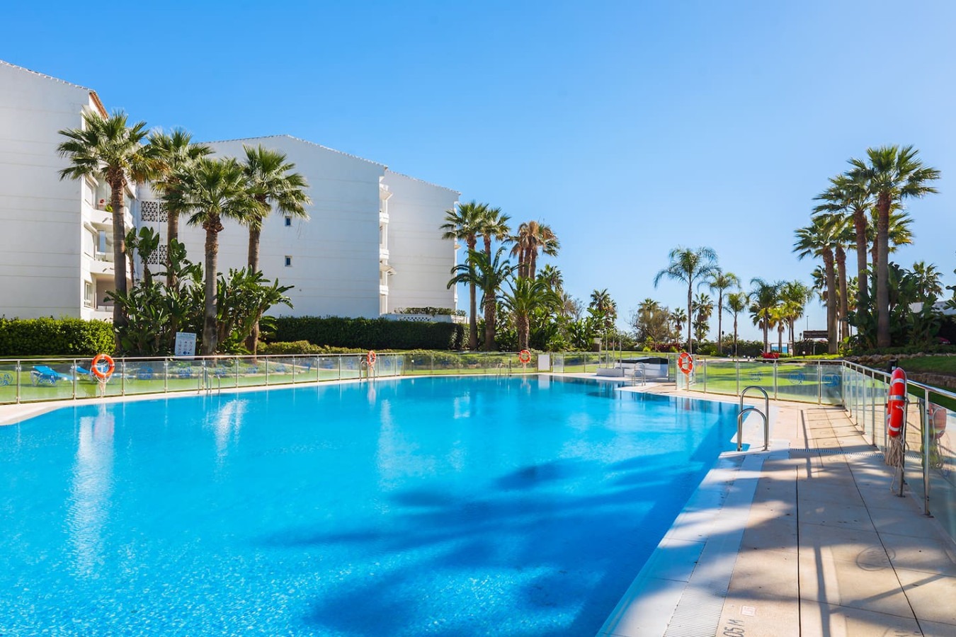 Front Line Beach Playa Rocio Puerto Banus