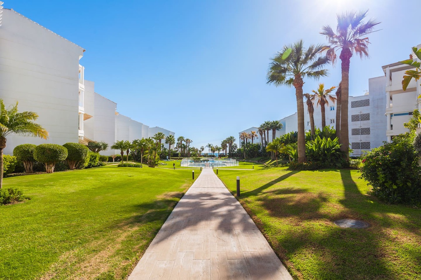 Front Line Beach Playa Rocio Puerto Banus