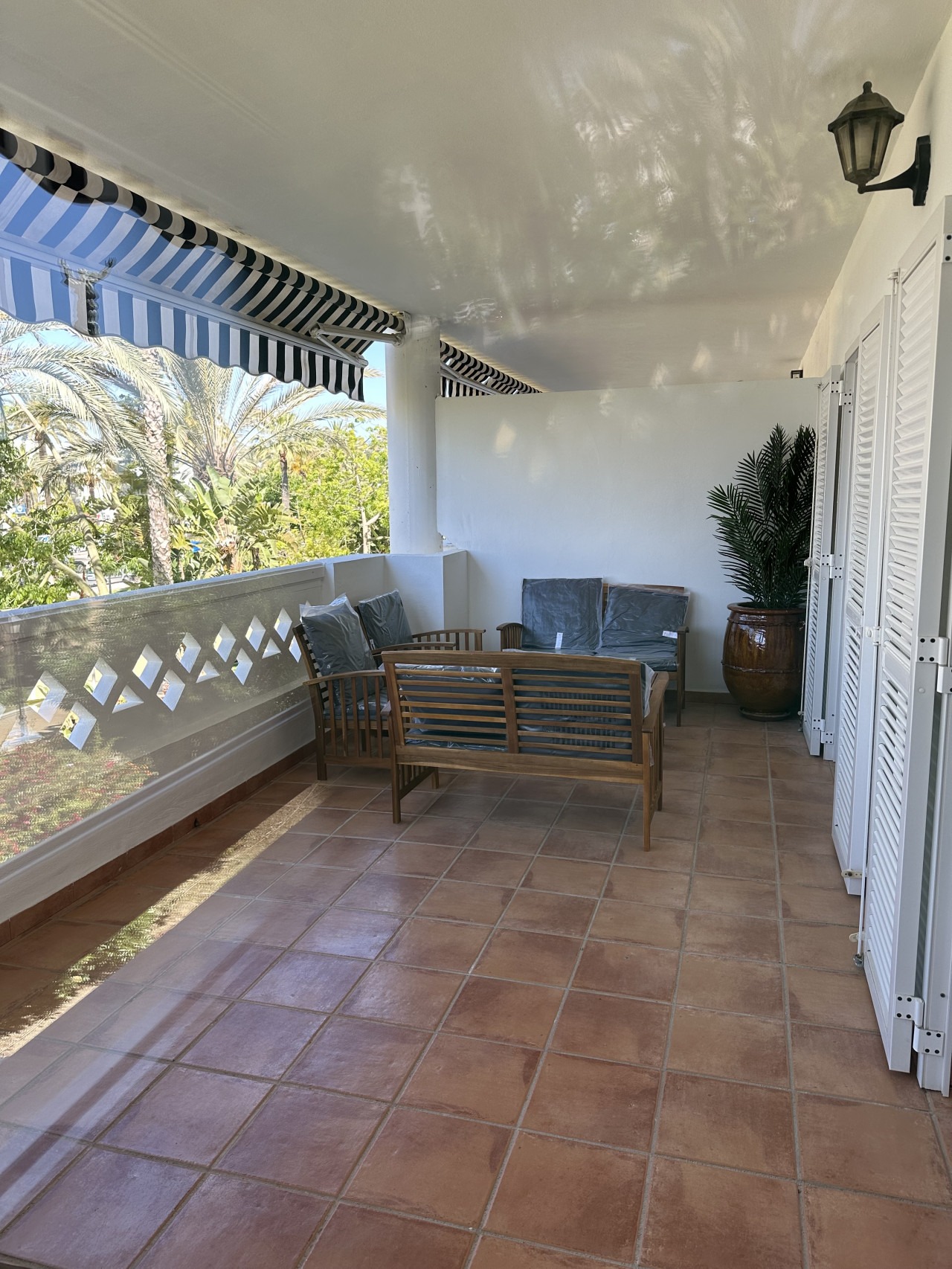 Front Line Beach Playa Rocio Puerto Banus